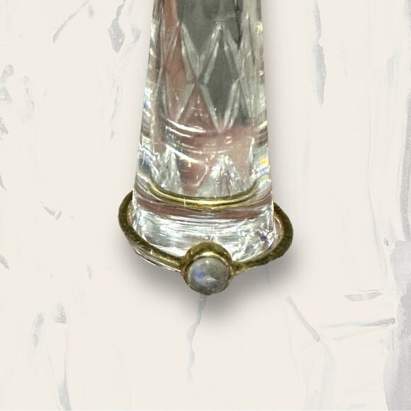 925 Sterling Silver Gold Plated Single Rhinestone Ring Size 5.5 Estimated - Picture 1 of 5